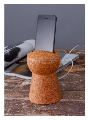 XL-CORK "Mobiltelefon-Ladestation"